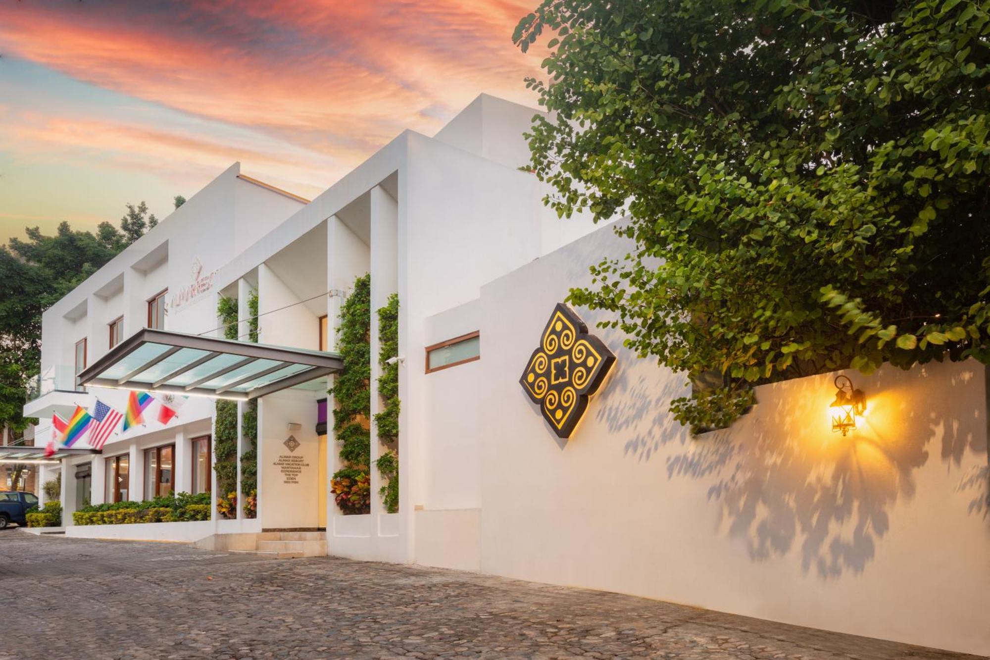 Almar Resort Luxury Lgbt Experience By Mantamar Beach Club (Adults Only) Puerto Vallarta Extérieur photo